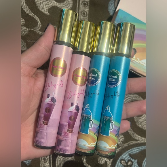 Siyiping Delights Yum Yum & Island Bliss Eau De Parfum Set - Picture 3 of 4